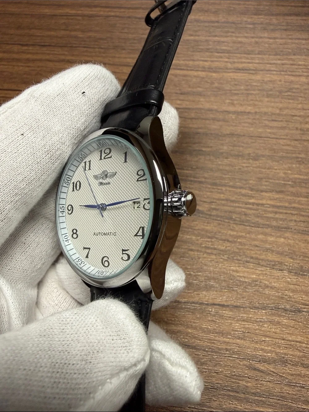 Winner automatic wristwatch